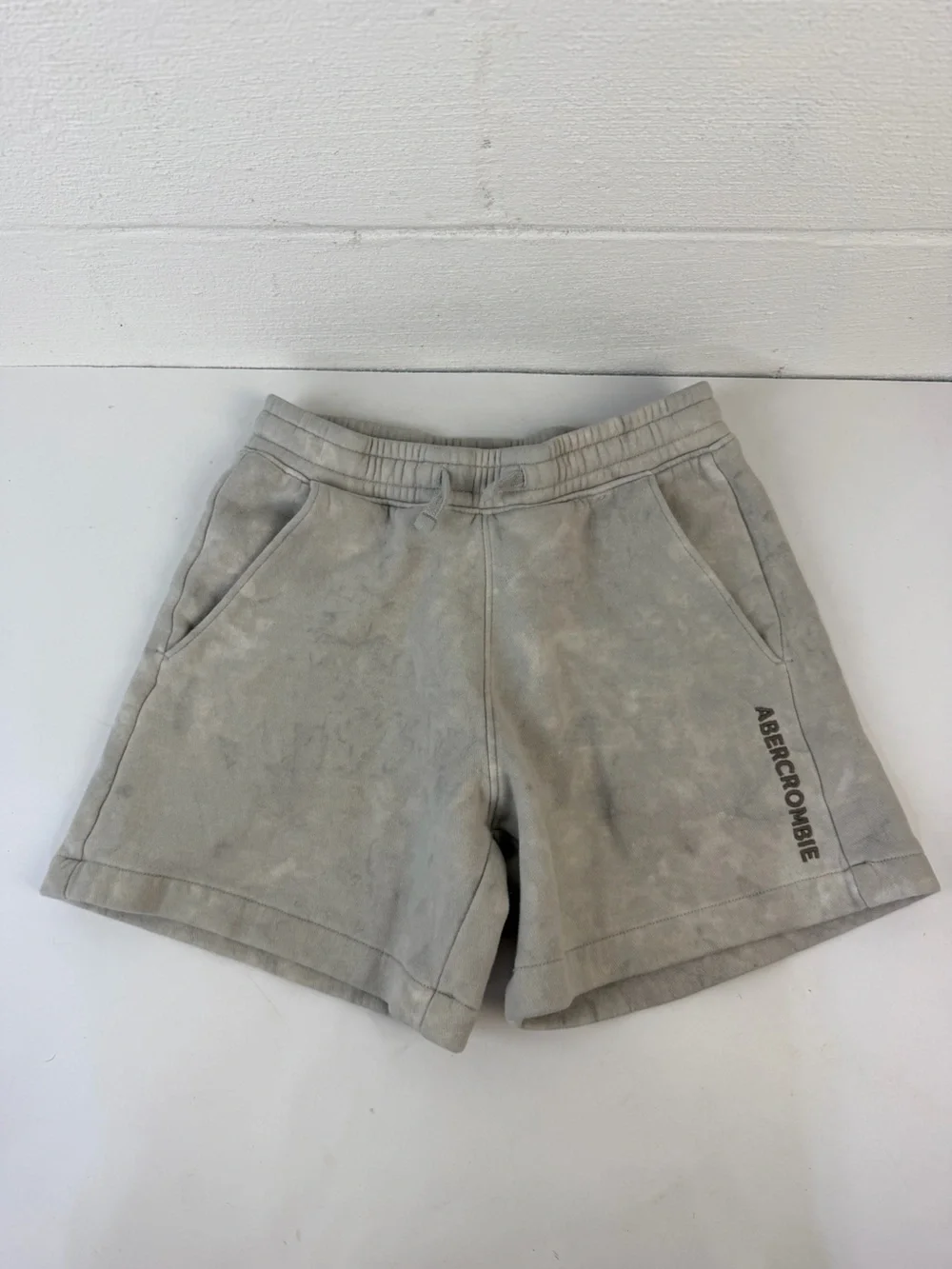 Abercrombie Kids Boy’s Size 9/10 Gray Matching Hoodie & Shorts Set